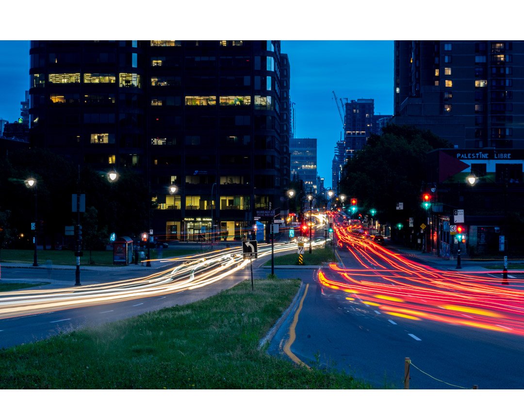 mathieuvosscom's tweet photo. #mathieuvoss #photo #photographie #photography #sony #sonyalpha #love #life #art #fun #instagood #beauty #montreal #night https://t.co/BxjKcBMapN