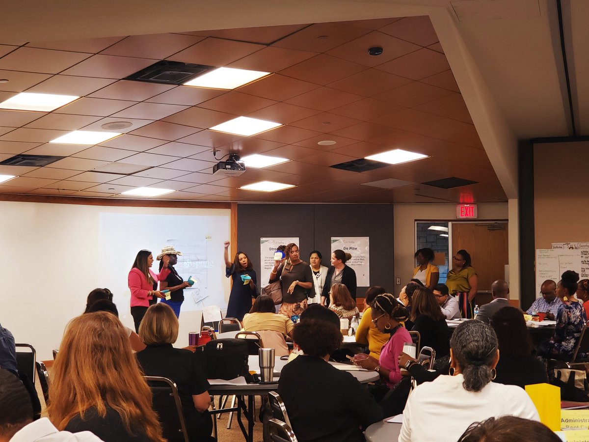 LitLeadingLady's tweet photo. My alias for this week? Sponge! Soaking it all in and learning so much from my wonderful and creative colleagues during our Administrator Bootcamp #TeachUpSpring @SpringISD @khechara @MattMPariseau @rlc1908 @SParkerElemCI @SpringISD_Curr https://t.co/dwaseS8hgR