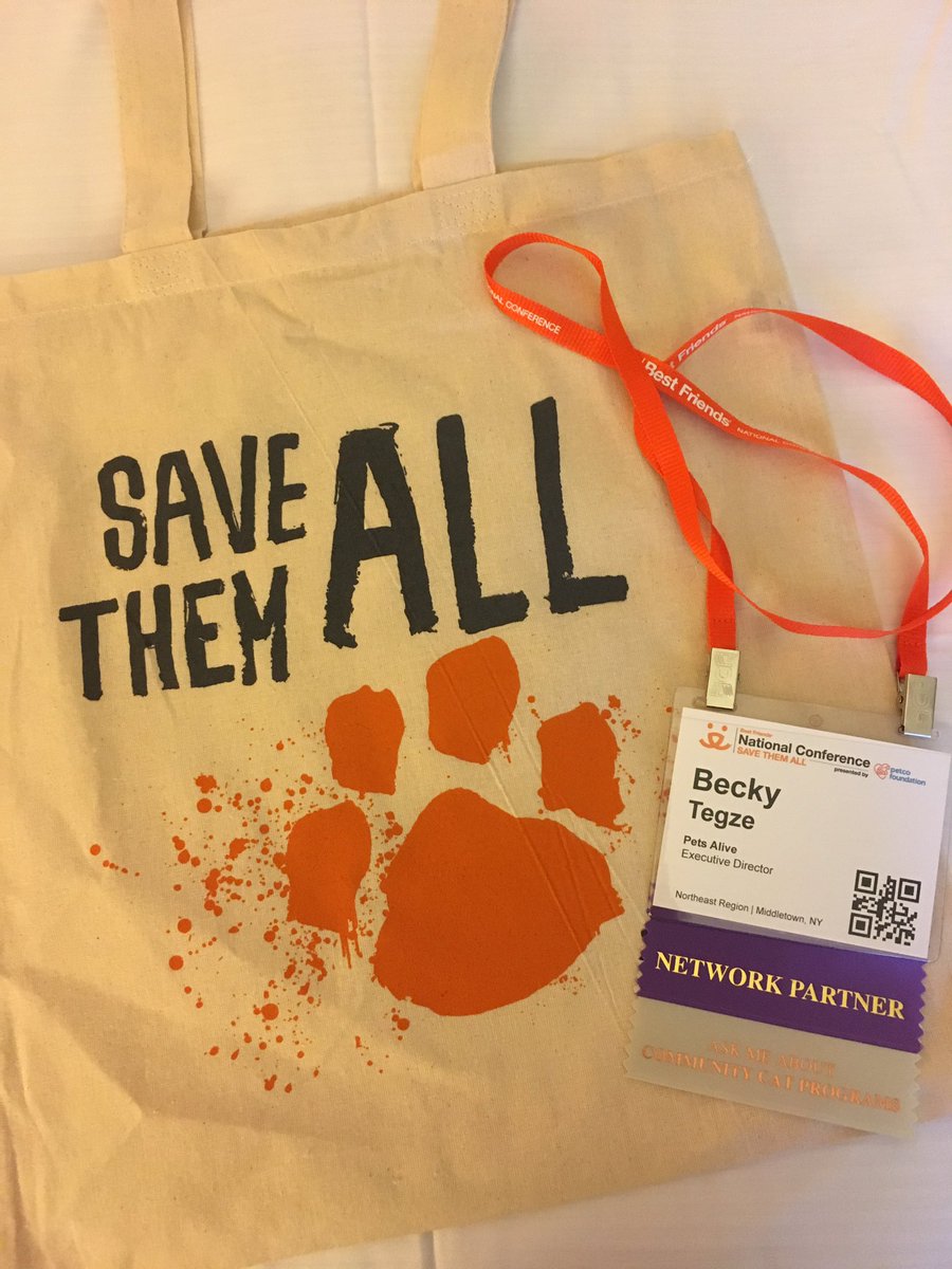 petsalive's tweet photo. Yes we will!! So exited to be at the Best Friends National Conference representing Pets Alive! #BFNC2019 https://t.co/I9E4rAuon4
