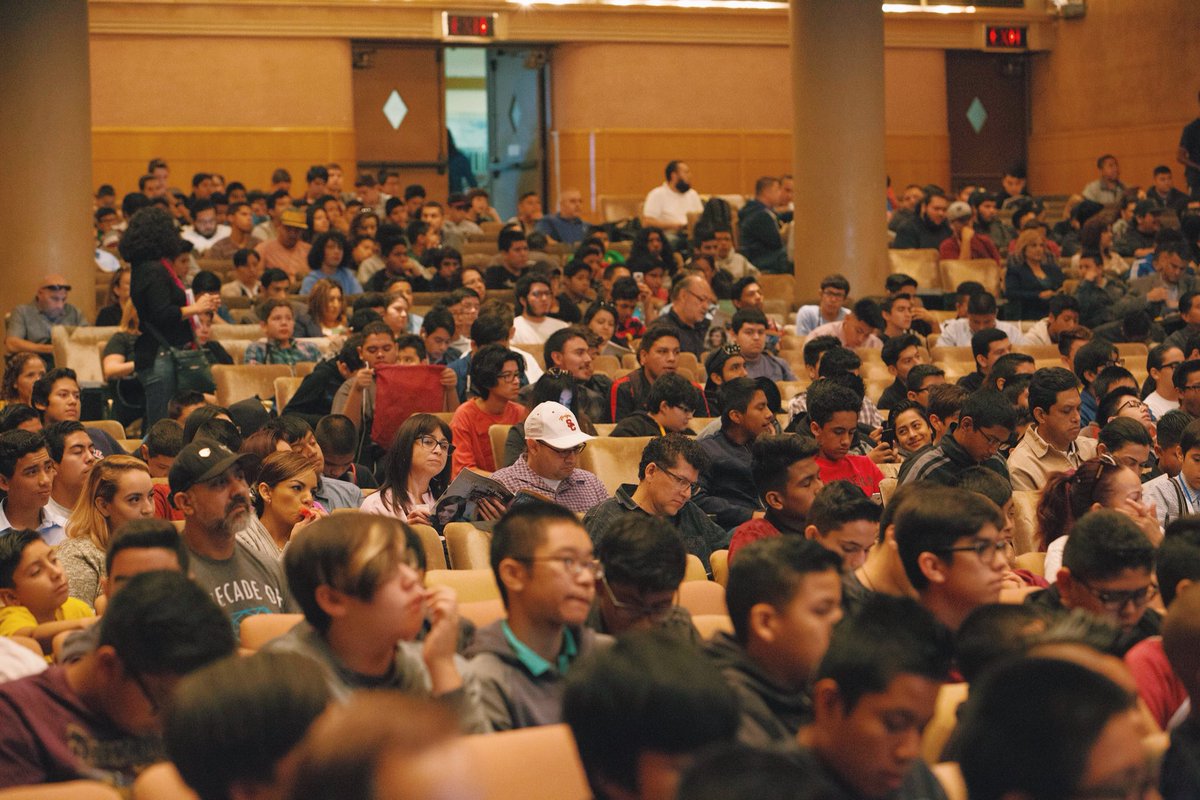 AYMConference's tweet photo. This year we expect 1000 participants between 8-12 grade to attend the Adelante Young Men Conference. Explore the opportunities of education, careers, community resources on October 26, 2019! 
#AYM2019 #adelanteyouthalliance #adelanteyoungmen https://t.co/IQyXHHWL4B