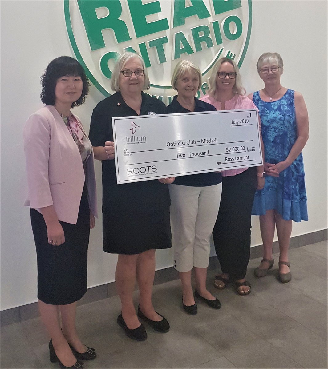 TrilliumMutual's tweet photo. The #ROOTSCommunityFund is pleased to support the #MitchellOptimistClub with $2,000. This group of volunteer members is committed to providing inclusive, accessible, multi-generational play experiences to the community & funding will be used for new #playgroundequipment. https://t.co/bvRAu7oN7z