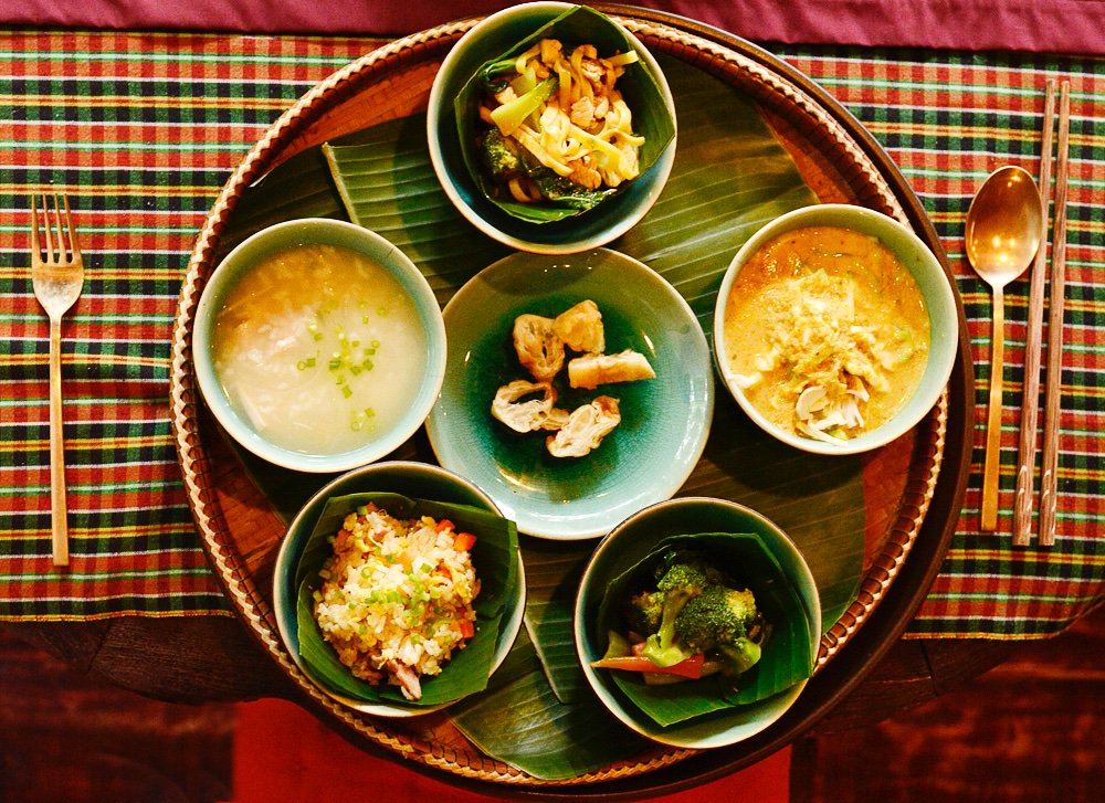 MNivesha's tweet photo. It’s important to start the day with a good #breakfast. At Montra Nivesha you can take breakfast in your room or balcony or head over to the dappled shade of the breakfast area by the Ganga pool. You will be happy with the variety and quality on offer!
#luxuryhotel  #cambodia https://t.co/KXc41CYO4K