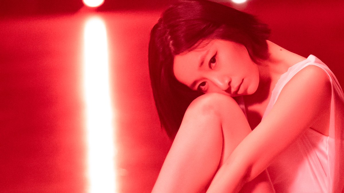 KimsoriOfficial's tweet photo. It's another rainy day in Seoul. 
It will all soon wash away with another heart-warming video and a blog about SoRi.

blog: https://t.co/eXWAdp8Qwa
feedback: https://t.co/MMfmozuZwb https://t.co/zsQwgdWutA
