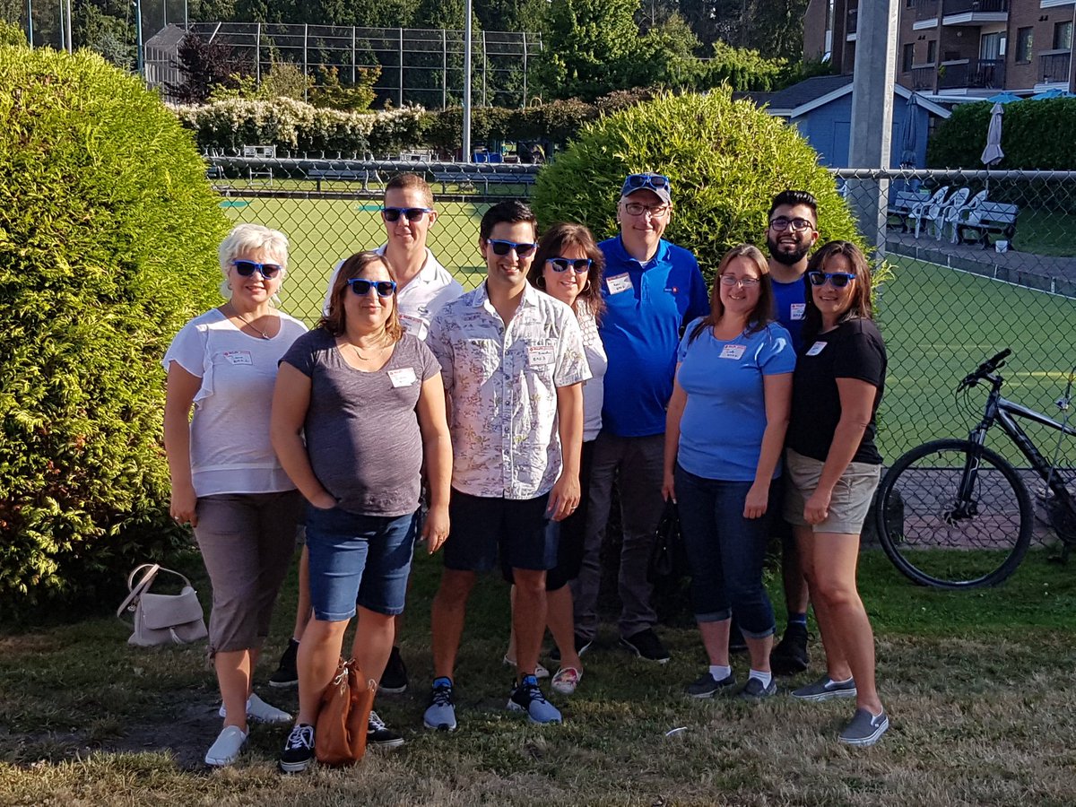 debdasilva11's tweet photo. Fantastic team building on the lawns of the Tsawwassen Lawn Bowling Club.  Team Ladner/Tsawwassen in fine form representing BMO!!  #bestteaminbanking @pat_dejong https://t.co/yjYDTqYuJ9