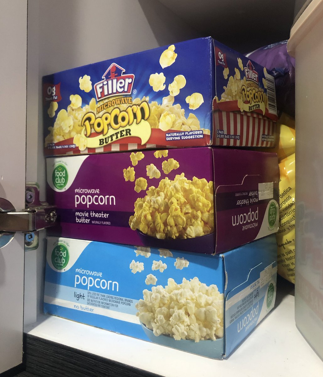 MissLindaBennet's tweet image. Ricky está esperando que se me acabe el popcorn, but we one prepared household #RickyRenucia #RickyVeteYa #RickyNoHaBajado