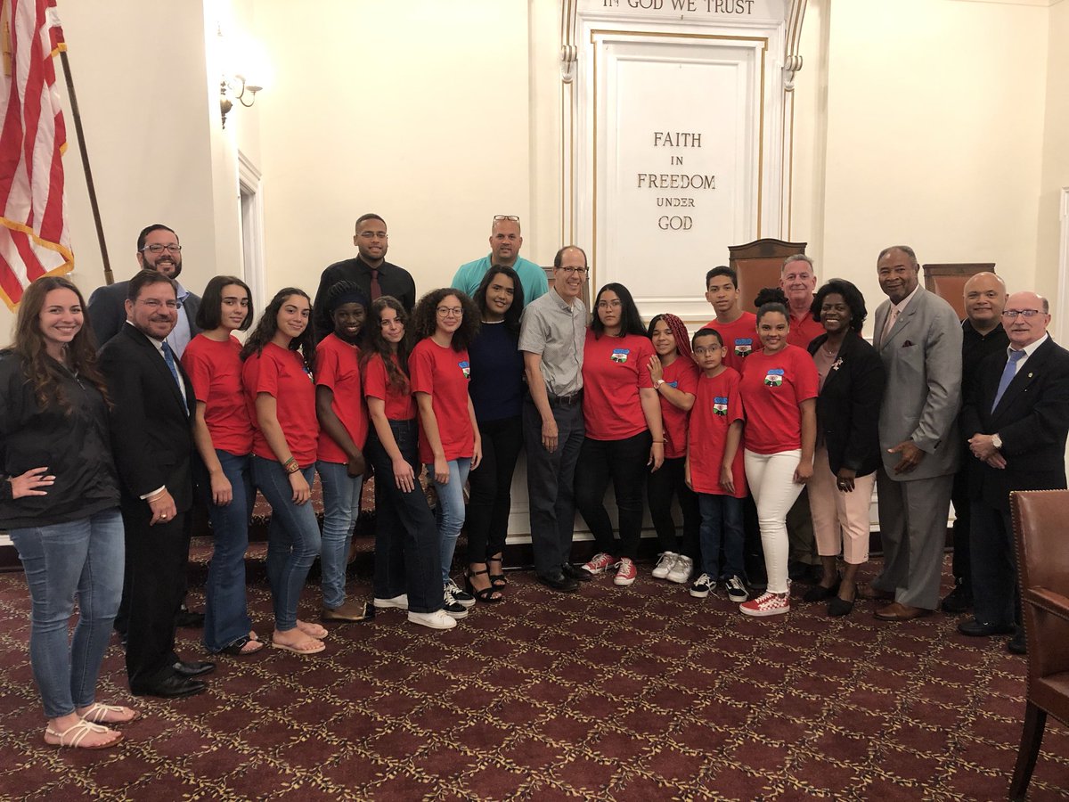 gwelizabeth's tweet photo. Not posers here-Look closely. You will see @NXT_Gen_Elizabe at City Council meeting where our.       youth addressed Food Security and their work with SNAP. @CityofElizabeth Council. Pres Gallman and pledged support! #NJLeaders2030 @shapingelizabet @BobAtkins_  @NJHI_ @dbhags52 https://t.co/bL3qepFfeM