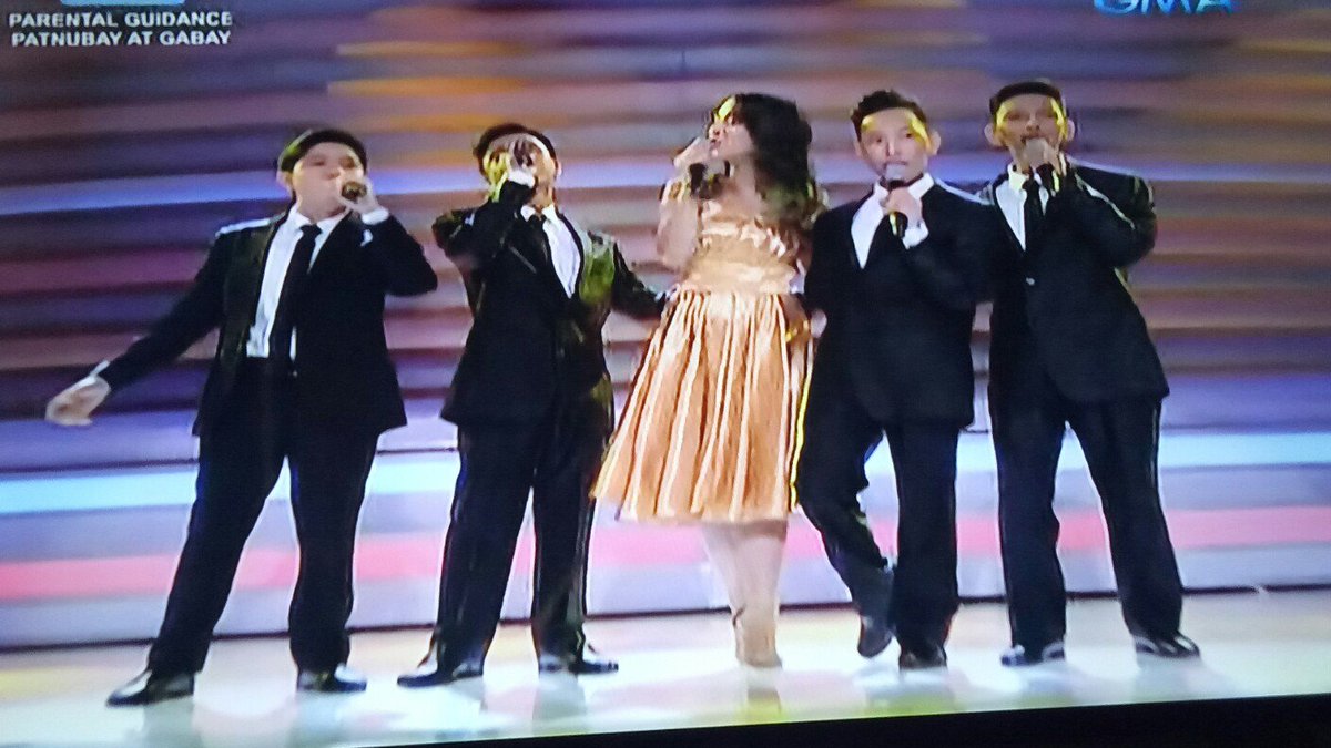 maycaboliveros's tweet photo. Good luck uli sa inyo Broadway Boys.Excited na kami uli makita at marinig magaganda nyong boses at ang winner na blending ng mga boses nyo.😊💚💗💛💙 #BroadwayBoysThrowbackWithKayla @_EatBulaga https://t.co/iCcOwpNCuu