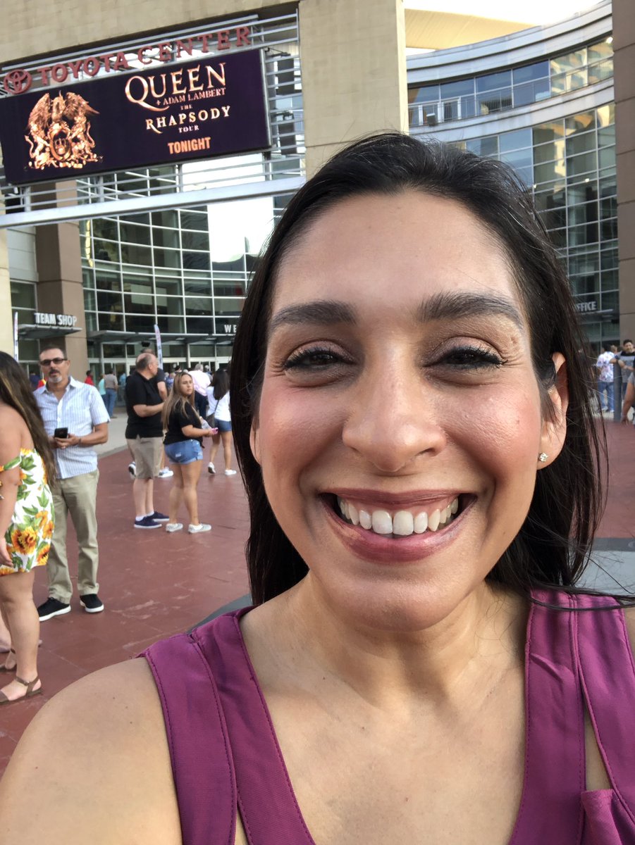 RLeBlanc_ELA's tweet photo. I think Queen is a great choice for a #summerconcert! #wewillrockyou #SWESummer19 https://t.co/Fut8rq0Zub