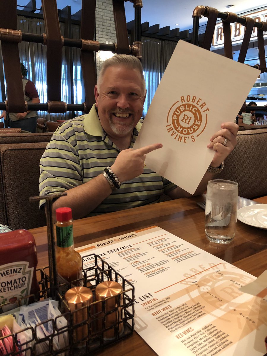 JTWhite4th's tweet photo. Here in Vegas at Chef @RobertIrvine’s Public House.  Excited! https://t.co/UWt5IFWrU6