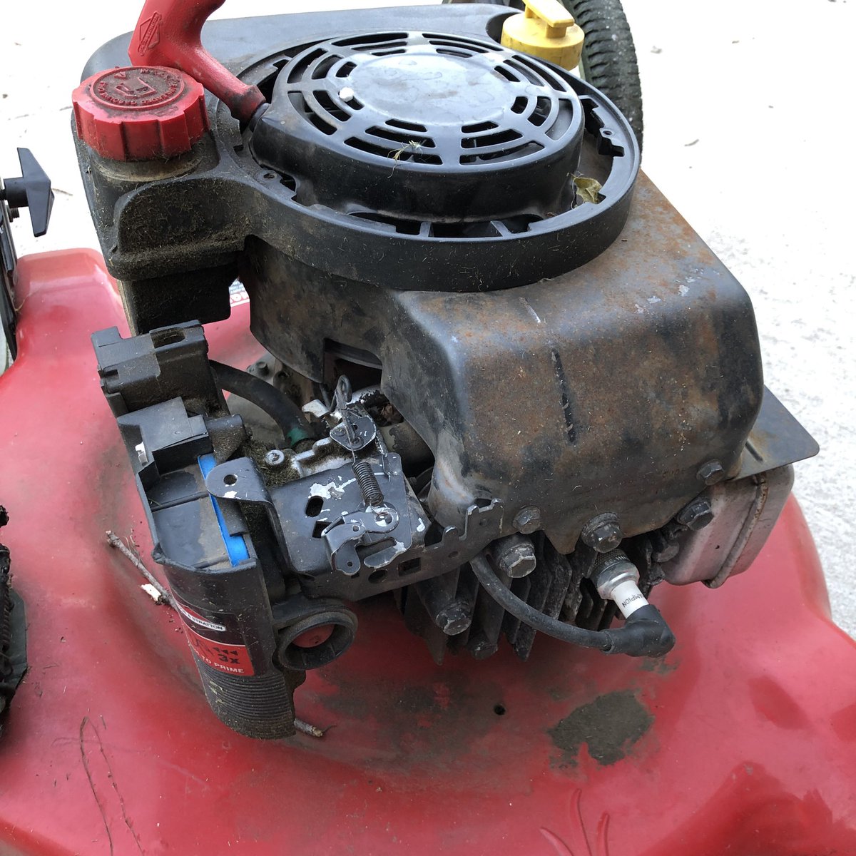 CharlieBeeler's tweet photo. Equipment maintenance routines are slipping at the home ranch. Used and Abused https://t.co/gaFAY1e8RK