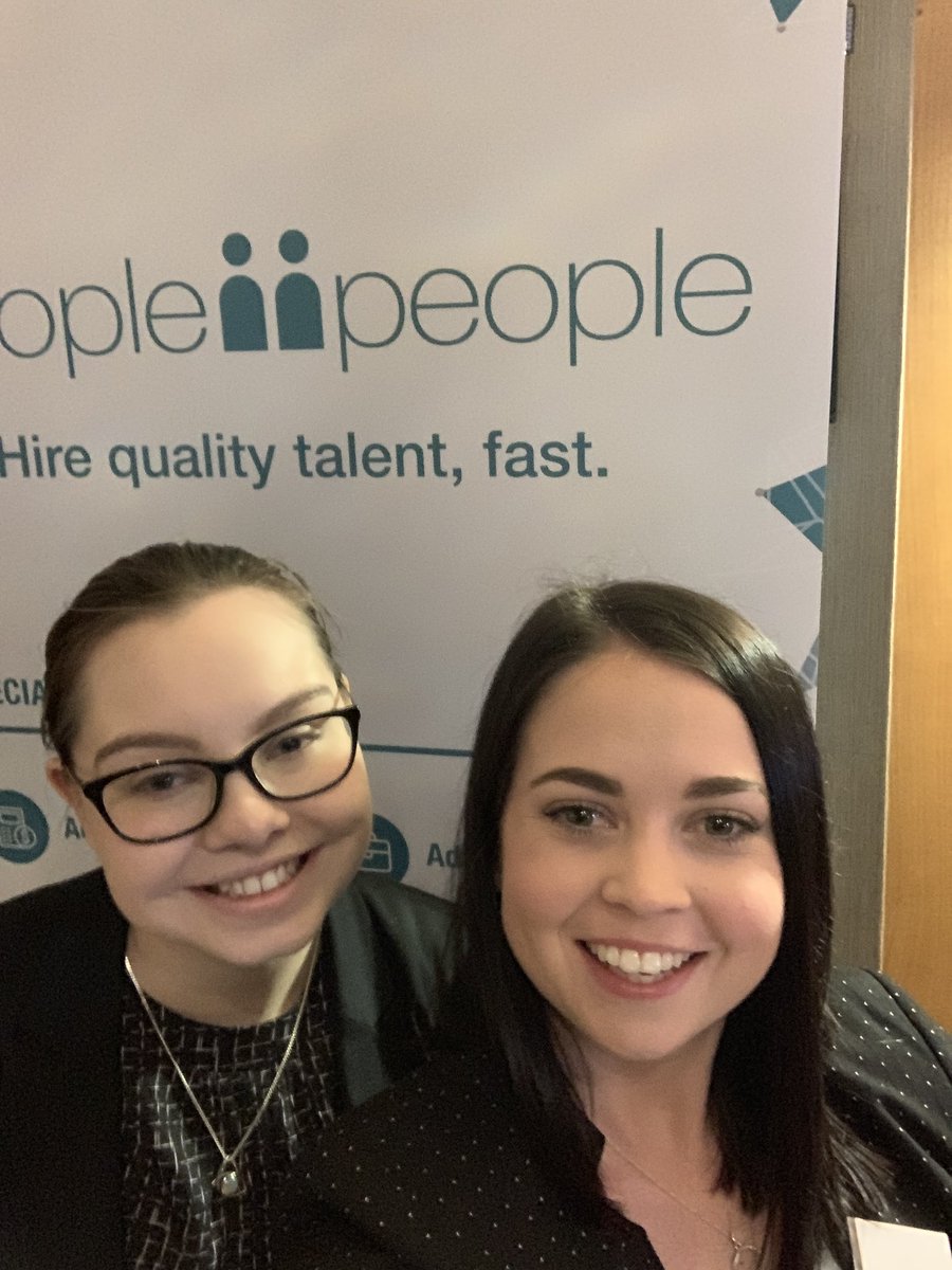 p2pKim's tweet photo. It’s a #cfoseries selfie #recruitmentperth #perth #accounting #cfosymposium https://t.co/lNh0uQqi5P