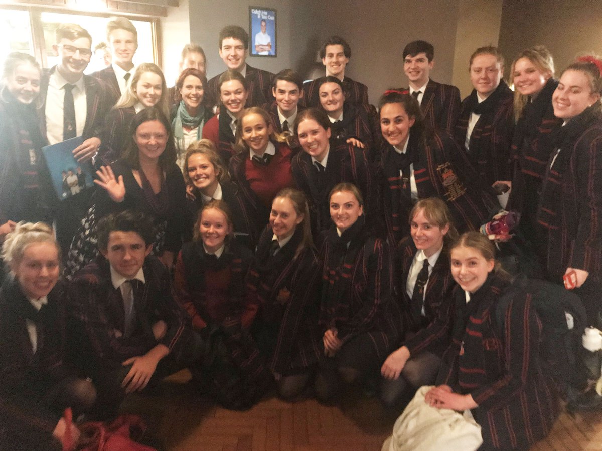 DRAMA // For our last Barker Theatre Club of the year, we were lucky enough to see The Hayes Theatre Co’s incredible production of ‘Catch Me If You Can'.

It was a joy to see Old Boy Jarrod Draper (Class of 2014)  on stage in his Hayes debut!

#WeAreBarker