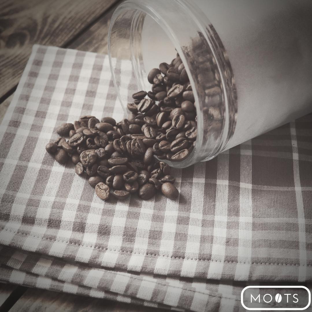 Ya probaste el café de Oaxaca? Este café ofrece un cuerpo y acidez balanceados, sabor afrutado con notas de miel. Recién tostado y molido a tu gusto al momento del envío. Pídelo aquí ow.ly/TwVY50v9vRw