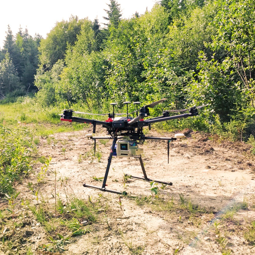 Candrone_'s tweet photo. Our friends at UAViation Aerial Solutions (UAS) in the field with #liair #lidar

#dji #drone #uav #rpas #greenvalleyint #candrone https://t.co/csf6U4TyoZ