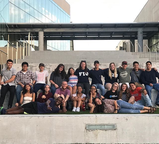 Miami_SM's tweet photo. Today was our final day evangelizing on the FIU campus. We've met new brothers and sisters in Christ and it has been such a gift to see God work in building Himself here. We are going to miss it so much, but we know God will continue to build His presenc… https://t.co/f9yvlBnNeY https://t.co/Q5rcbIghBP