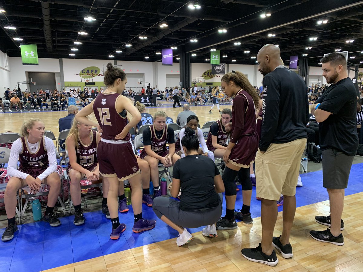 BCDenver_WBB's tweet photo. 17 UAA defeats New World 2020 59-57 to advance to semifinals of UA Rise Championship 🏆 bracket. 

Semifinal matchup vs OK PWP Elite Thursday 10:45am Court 7. 

#BCDStrong #GUAAFinals #UARiseFinals #2more https://t.co/3NvM4UyvLj