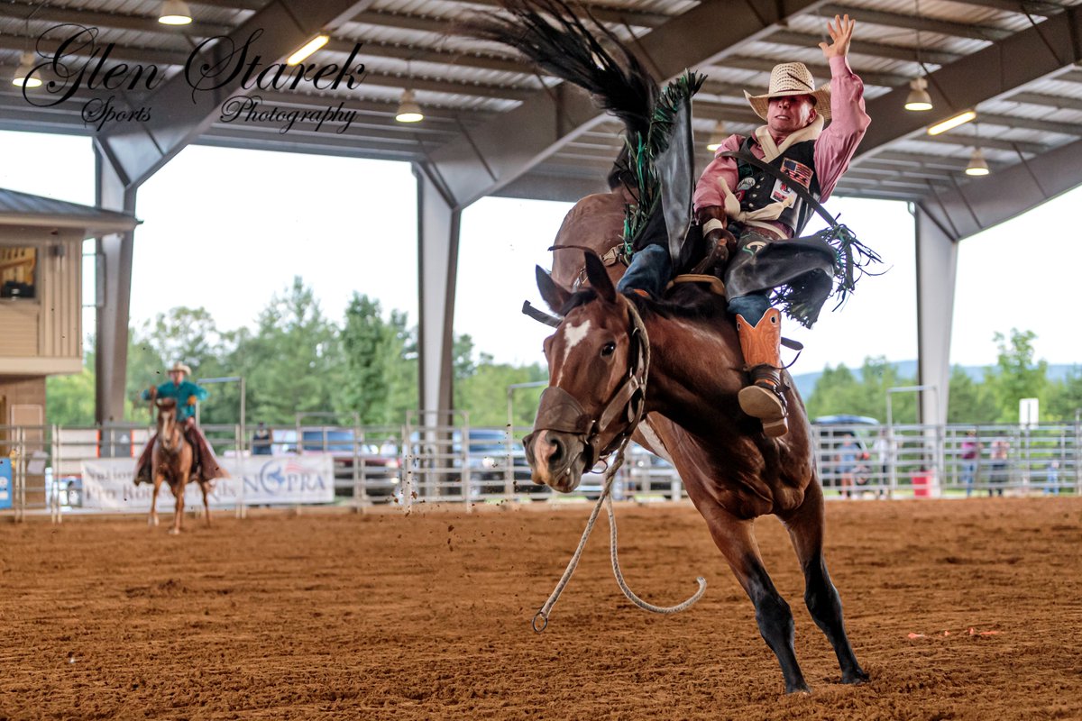 GlenSPhoto's tweet photo. Bareback Bronc, Rodeo
#BarebackBronc #Rodeo, #canon #canonphotography https://t.co/9pEyvLRM6m