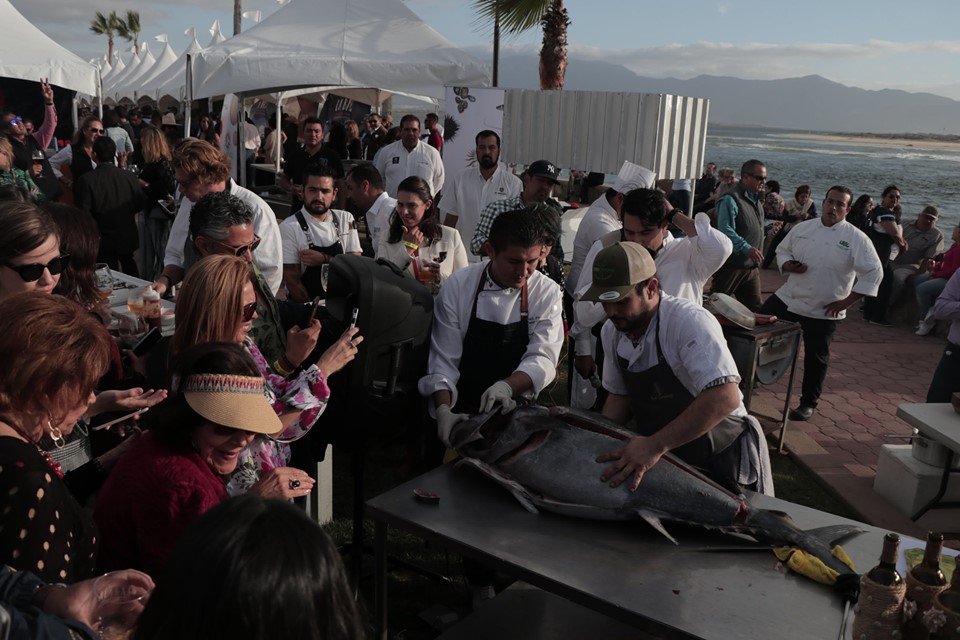 Like the weather, the Baja Summer festival season is heating up! eatdrinkbaja.com/?p=1339 #verbenacampestre #cocinalabaja #vallewinefest