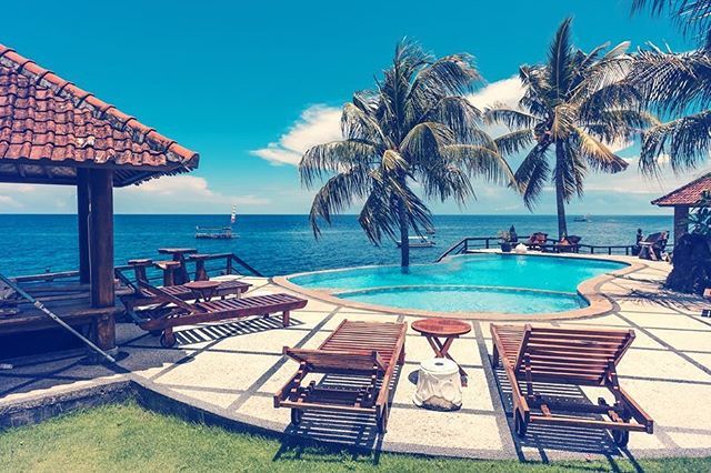 aass_io's tweet photo. What a nice pool 
Rate this from 1 to 10😍
Tag a friend 😎
.
#RealEstate #blockchain #bitcoin #tokenization #tokens #realestatetokenization #aassio #imagevideo #international #basedinberlin #berlin #china #asia #hongkong #lifestyle #startup #business #… https://t.co/ucwZYFippd https://t.co/v4qgxuj2yS