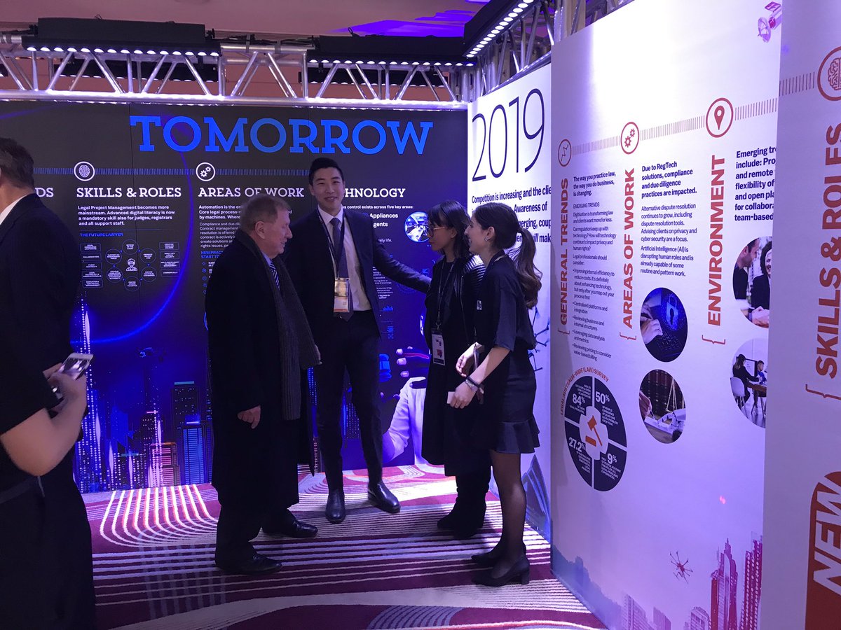 Legal_Forecast's tweet photo. With Michael Kirby at The Today and Tomorrow Alley at the #FLIPConf! #legaltech #Auslaw https://t.co/DNwNGrpHxY