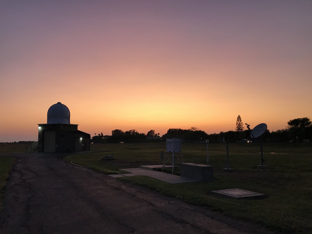 NWSBrownsville's tweet photo. A beautiful end to the day in Brownsville, Texas as the passing of a rare July front across the area has brought comfortable conditions featuring slightly cooler evening temperatures and less humidity. #rgvwx #rgv #txwx #spi #morecomfortable #lesshot https://t.co/Wj5DrKadhI