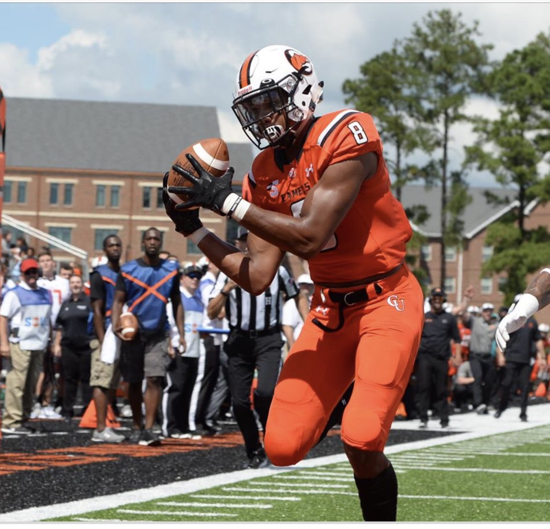 RjJackson1one's tweet photo. Blessed and honored to say I just received my first offer from the University of Campbell🐫🧡 #GoCamels🐫🧡 @GoCamelsFB @Rivals @nc_hsfb https://t.co/P57VMo59IB