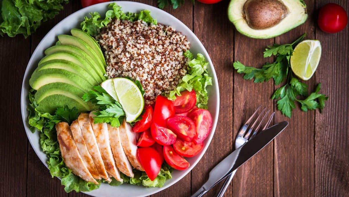 COMIDASALU2's tweet photo. COMIDA SALUDABLE
No te pierdas de ninguna de nuestras promociones, pide el platillo que mas gustes y a precios muy cómodos 😍😁
#COMIDA #SALUDABLE #FitnessMotivation https://t.co/ugBcqqwFpY