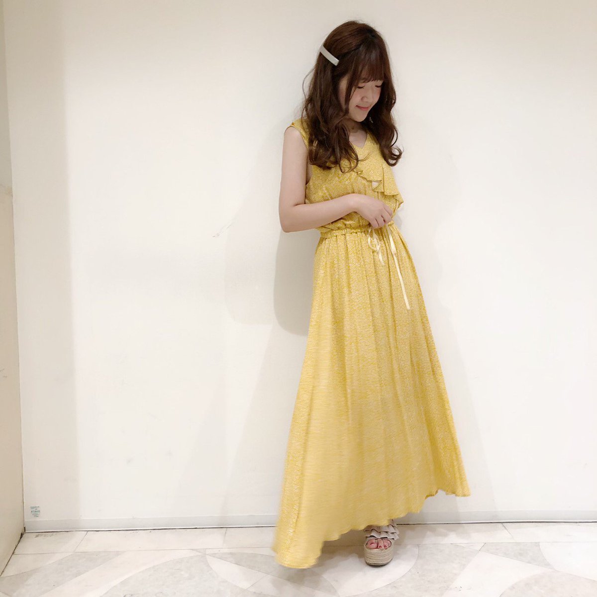 Dazzlin渋谷109店 海や旅行にコレ1枚 フラワーシャーリングワンピース フリルカシュクールマキシワンピース 7 900 Tax 一枚で映える花柄ワンピ 美シルエットでスタイルアップ なのに楽ちんで 夏のお出かけに ぴったりですよね Dazzlin