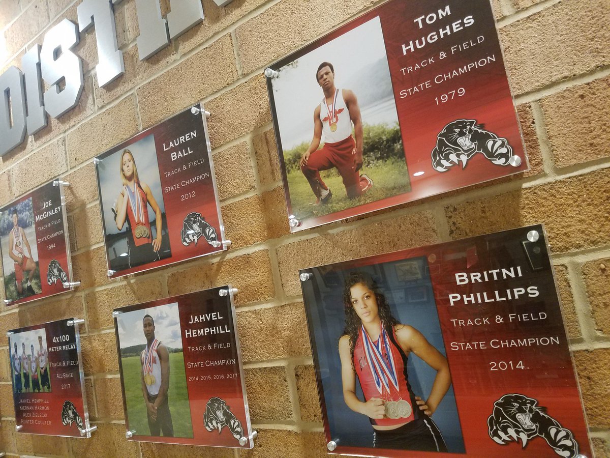 BloomAthletics's tweet photo. Athletes of Distinction #renewingPRIDE https://t.co/QLjnnsfmtE