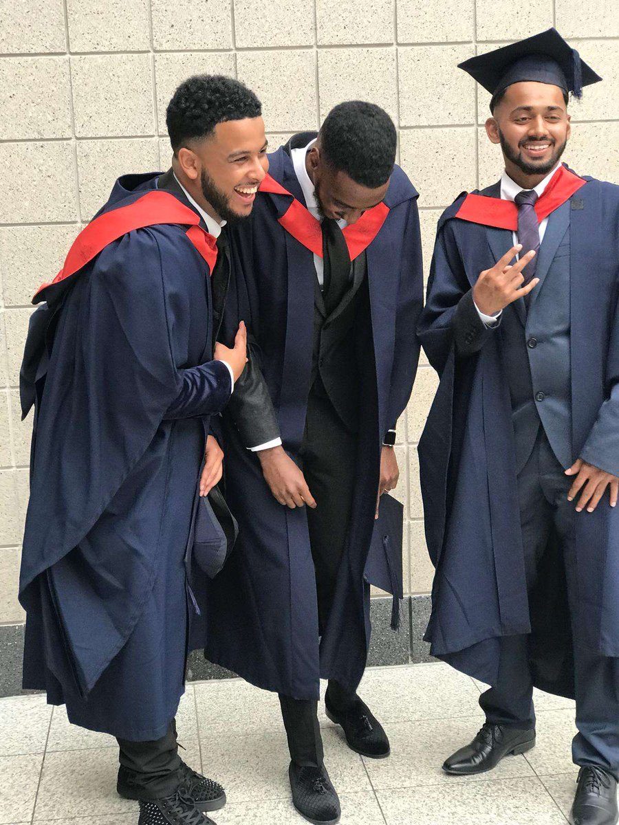 MKAhmed_'s tweet photo. #graduation2019 #CiviEngineering https://t.co/3N1FxUKtH1