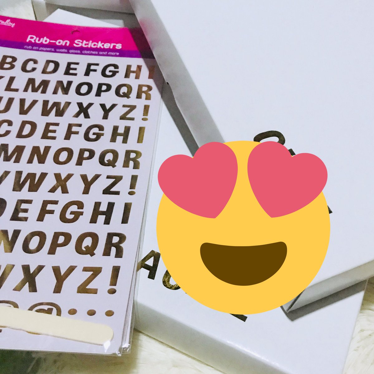 elypriv18's tweet photo. Simple thank you gift for my bride squad!  🥰💕

First DIY project done! ☺️🙌🏻✔️
#DIYbridesmaidboxes #worththeeffort 👰🏻❤️ https://t.co/dGRJrgMdZx
