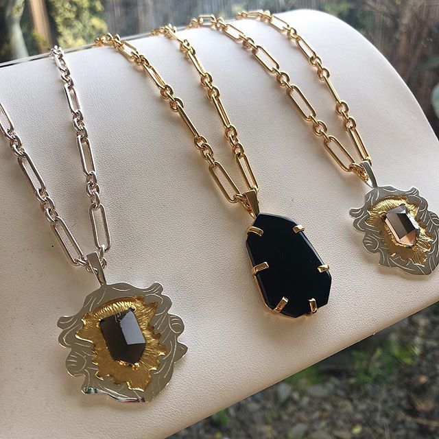 cathy_pope's tweet photo. Today we created two new categories - Chains and Amulets and we added these amazeball Italian chains plus two new amulets (previously from the Amalfi collection). So now you can buy them as seperate components and everything works in unison together perfectly. Check out my s… https://t.co/1LIY6QbywY