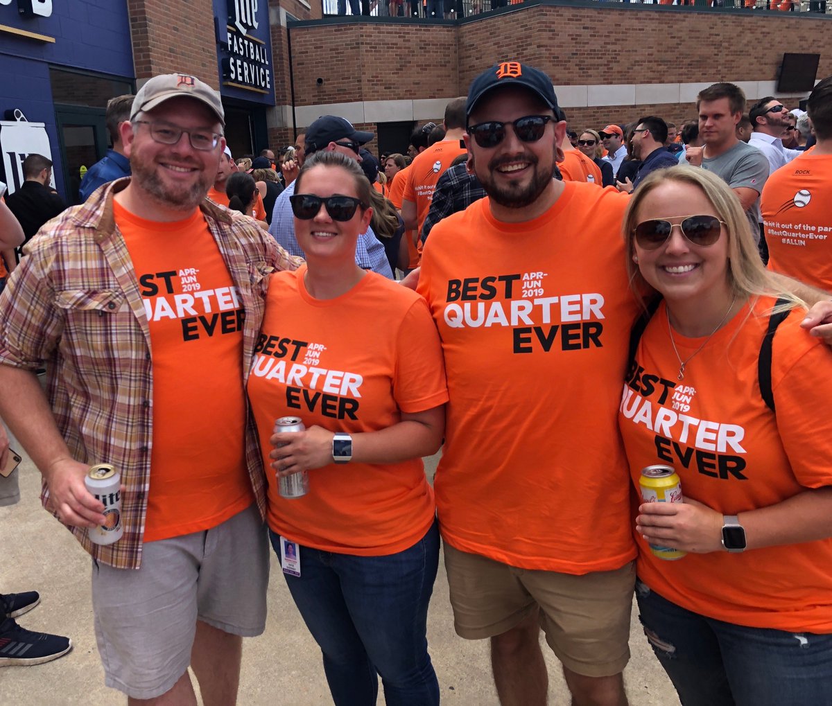 yodasw16's tweet photo. Had a great time with my team today at the @tigers game celebrating @QuickenLoans #BestQuarterEver https://t.co/kTxauucDBs