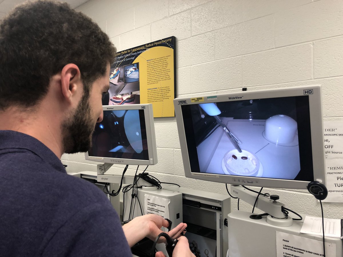 UMichSCRUBS's tweet photo. Had a great Surgery Olympics skills session today with Dr. @BBredbeck and some senior medical students teaching M1s! #verticalintegration #futuresurgeons @UMichMedAdmiss @UMichSurgery https://t.co/433lH96dFp