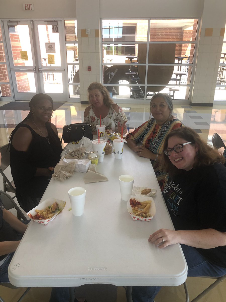 CESTinyTigers's tweet photo. CES staff spent the day collaborating and learning with the best of the best. #RLchat #CESrocks #cisdtigers https://t.co/lXw0wjmVoh