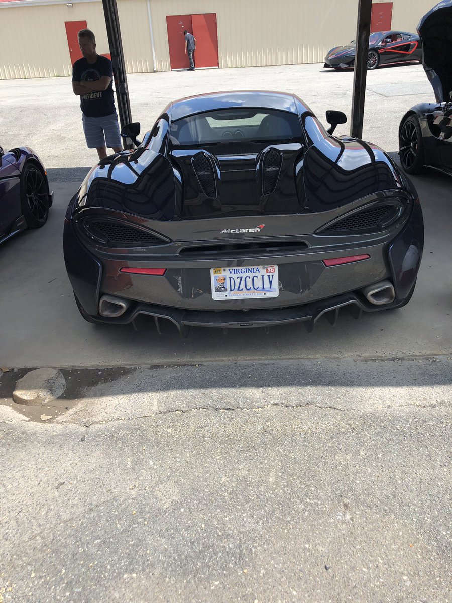 Hipjoanie's tweet photo. Here goes.... #roadtrip #az2ny #Summer2019 #motorsports #145mph #mclaren #charlie #vroom https://t.co/cdmUJC82t2