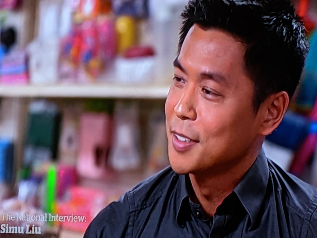 refereefan's tweet photo. So much hotness and intellect in one interview!
@SimuLiu
+
@AndrewChangCBC
=
#Happiness4Me
#SimuLiuIsAWizard
#SimuLiuIsASuperhero
#TheNational #Marvel #ShangChi https://t.co/DXyIKThlhv