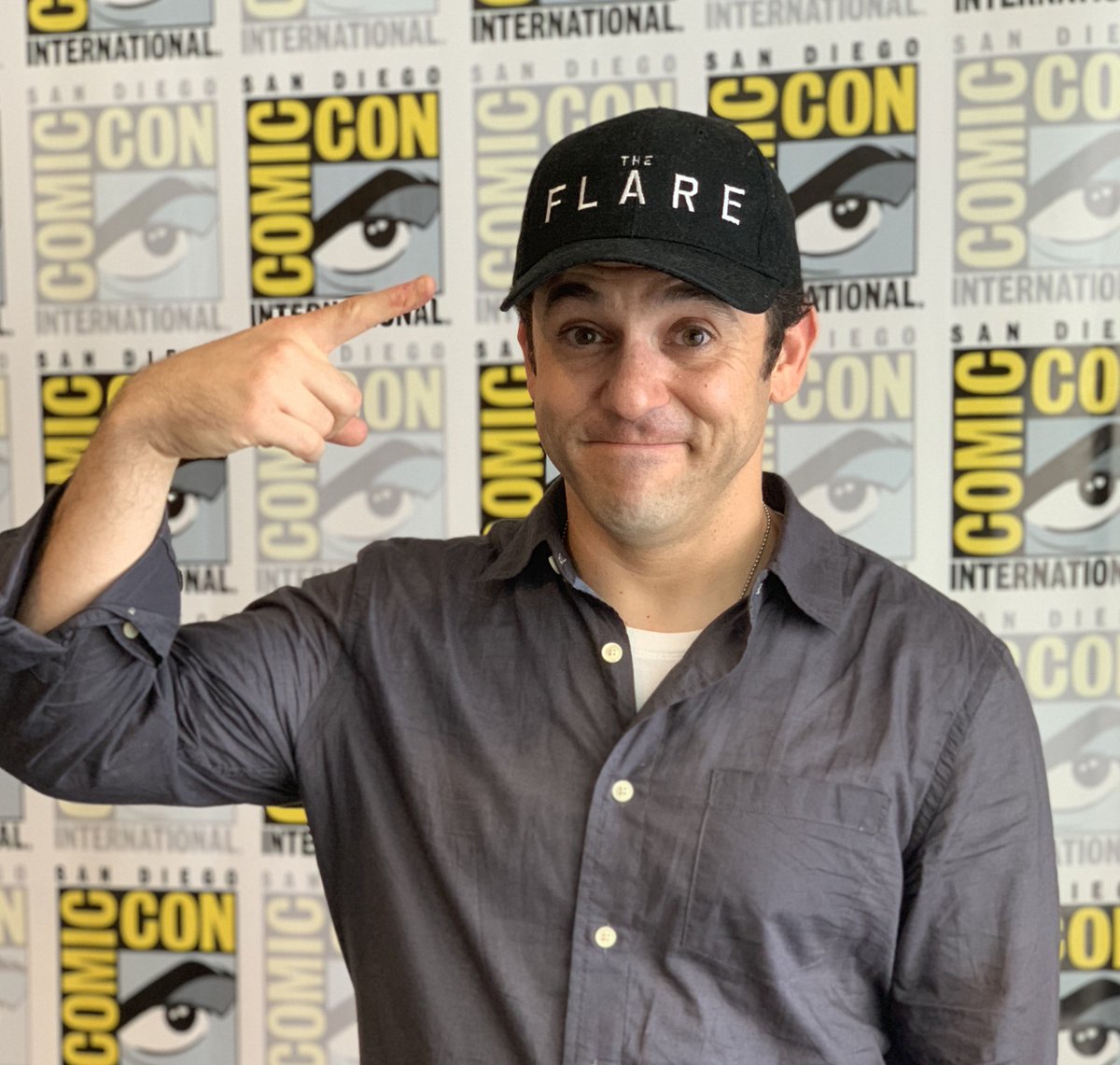 WJHonFOX's tweet photo. Well, look who was at #SDCC19 — only the best cast members ever! @TheFlare #WhatJustHappened
#FOXSDCC https://t.co/Q3wuQ7QmxS