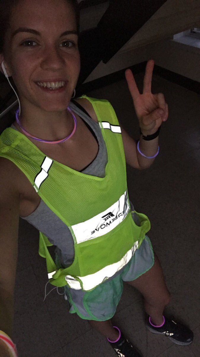 morgankathrynn's tweet photo. Day 3: Glow Run

1. I felt like a highlighter
2. this was VERY sketchy and I will probably never do it again 😂 
3. Never thought I would be so happy to see this bridge after a mile of pitch black woods back to campus 
#lorasxcchallenge @LorasDuhawksXC https://t.co/ymtOK18MKo