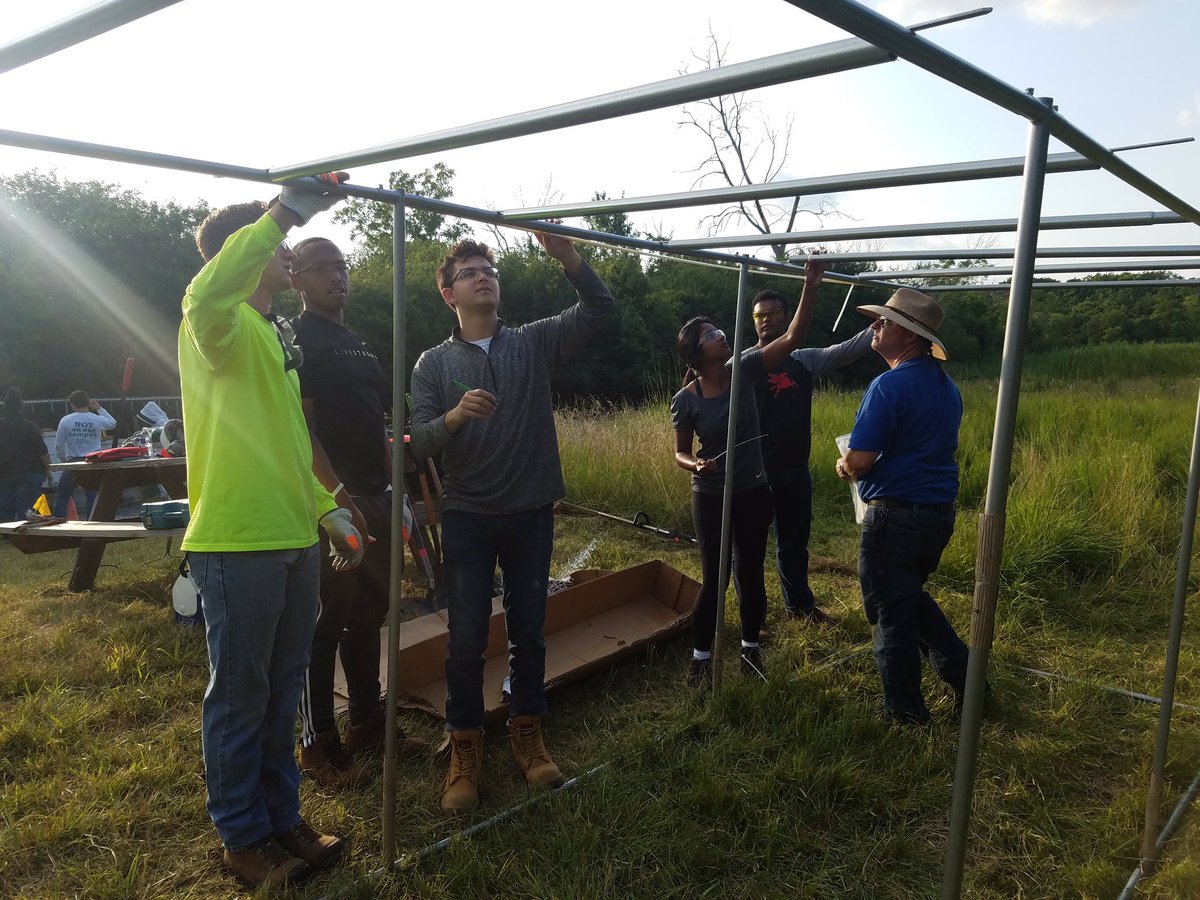 jolietrefinery's tweet photo. We have some truly fantastic summer interns. They initiated a legacy project to reconstruct and expand the apiary at our Wildlife Habitat area. #welovepollinators #itsgreattobeeanintern #WildlifeatWork https://t.co/XUiy0jqrFO