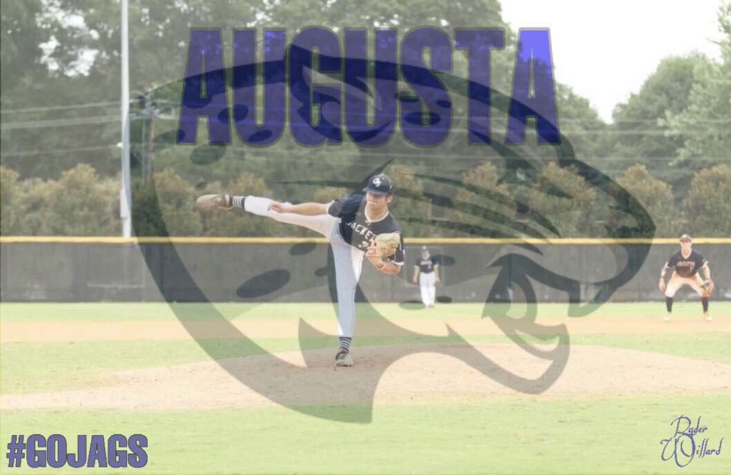 willard_ryder's tweet photo. After much prayer and thought, I have decided to commit to Augusta University. I would like to thank my parents, Northgate’s coaches, travel ball coaches and strength coaches throughout this process. #GOJAGS⚾️ @cdhowell8 @MBlount28 @AUG_Baseball https://t.co/nKw5mxZhEK