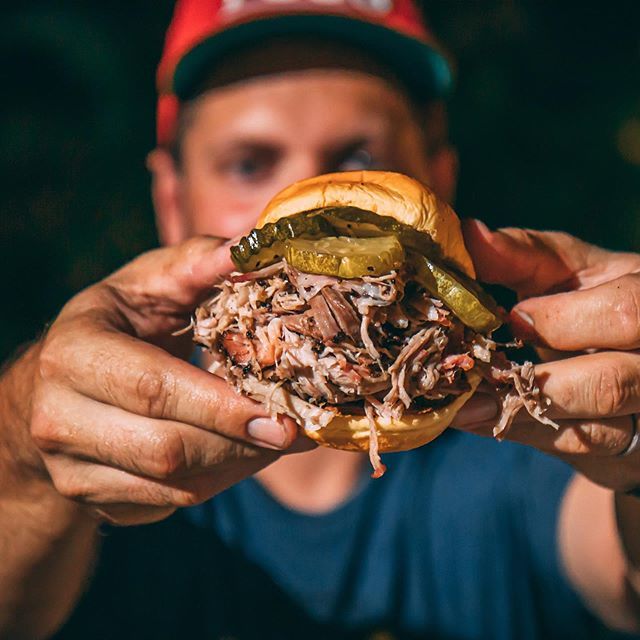 FogoCharcoal's tweet image. Pulled Pork Slider 🤪 Enjoy! Video link in profile #FOGOcharcoal #TheFirstIngredient ift.tt/2MbwCqn