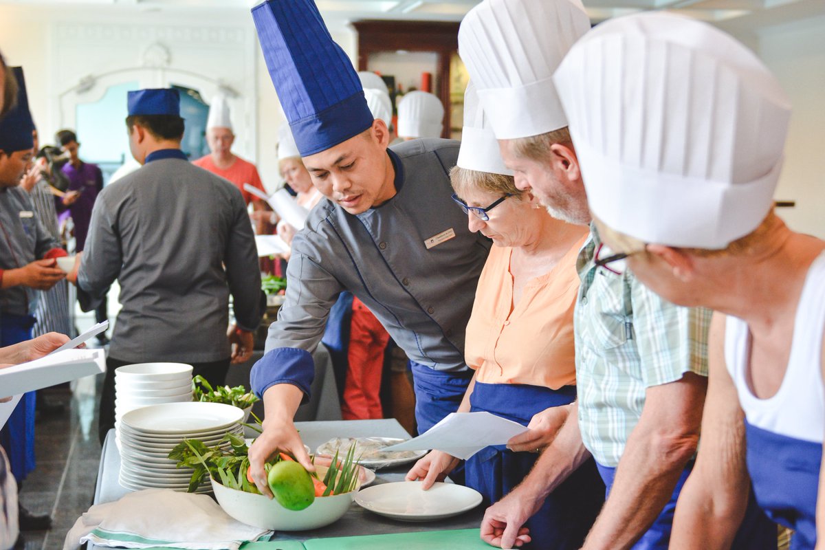 memoiresiemreap's tweet image. Cooking is an art and you have to cook with love! Learn Khmer Cooking Class doesn't need skill but it needs passion.

Book Now:
Tel. +855 63 963 568 / +855 69 212 888
E-mail: reservation@memoiresiemreaphotel.com
Learn more: memoiresiemreaphotel.com
