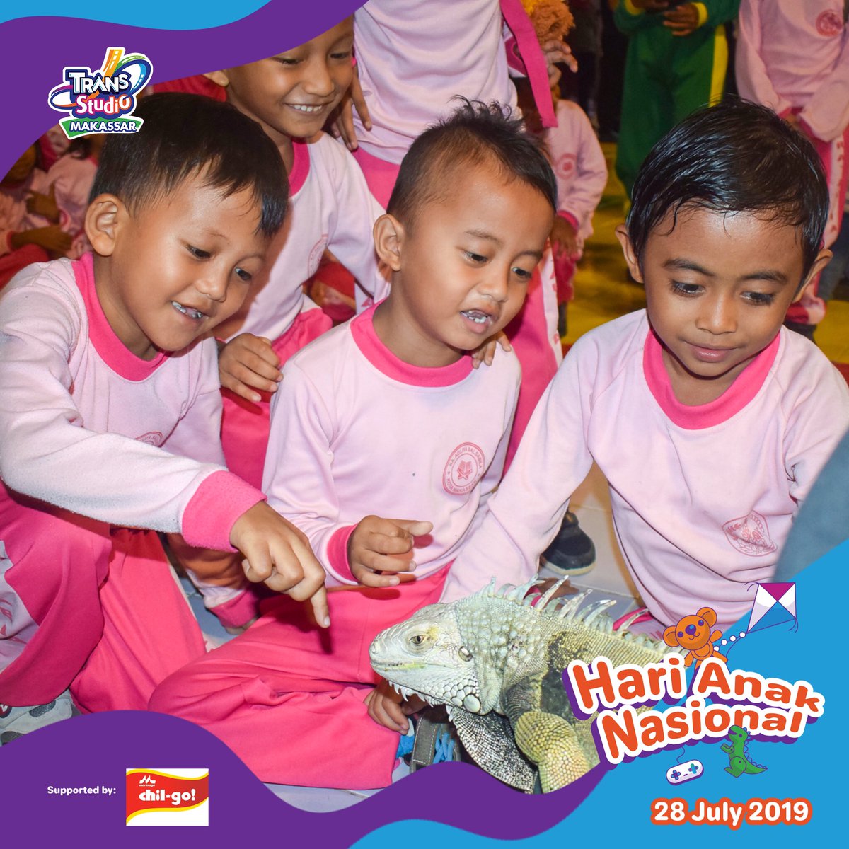 TRANS_STUDIOmks's tweet photo. Perayaan Hari Anak Nasional Trans Studio Theme Park Makassar akan digelar pada Minggu, 28 Juli 2019. Harga Tiket Masuk Rp.85.000/anak 
https://t.co/ulVtW4ylLt https://t.co/Rl8WqSMCkJ