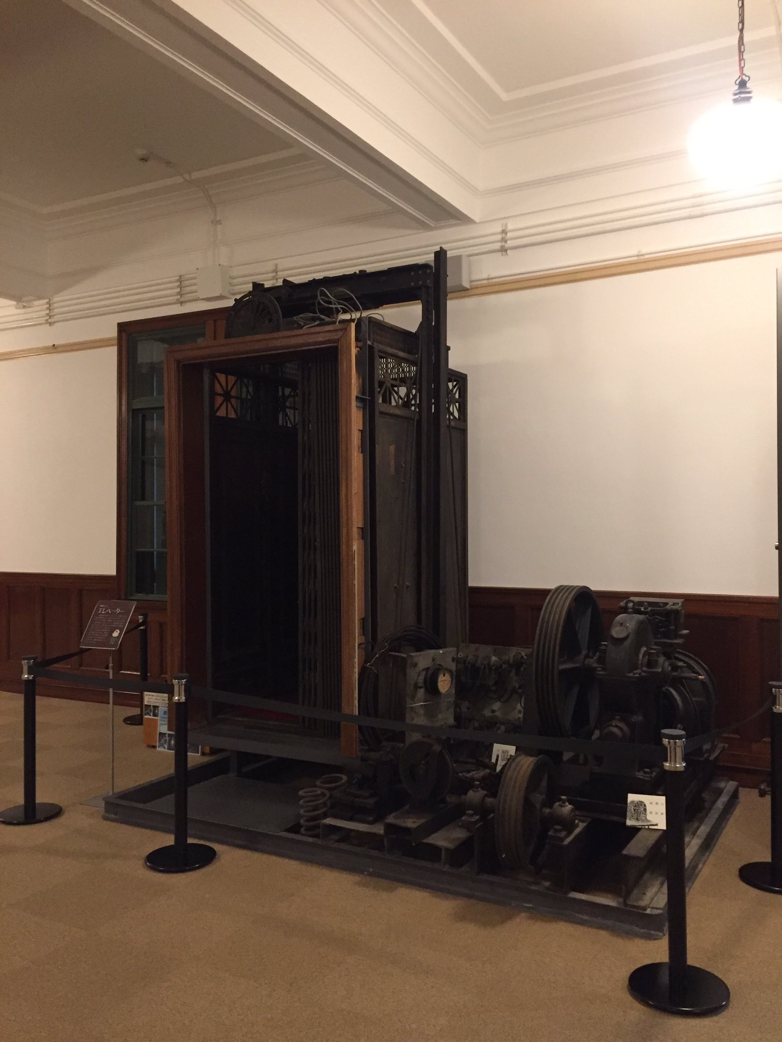 敦博3階に常時鎮座している当初のエレベーターが 日本機械学会様 の機械遺産に認定されました 当館建物 重要文化財旧大和田銀行本店本館の付指 19 07 25 敦賀市立博物館 山車会館 敦博3階に常時鎮座している当初のエレベーターが 日本機械学会様 の機械遺産に認定されました 当館建物 重要文化財旧大和田銀行本店本館の付指 19 07 25 敦賀市立博物館 山車会館