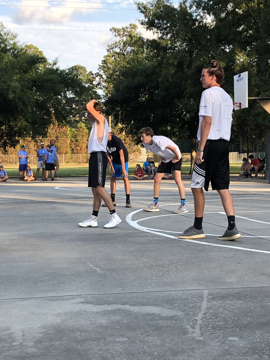 HobbtonFFA's tweet photo. Day 3 is in the books - we got eliminated in waterball and softball, but finished 3rd in volleyball. We have advanced to the Final 4 in basketball tomorrow night. #FFACamp #WeAreHobbton 💙🏀💛 https://t.co/mGVsK3830D