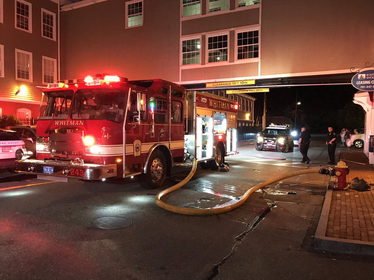 MassFirePics's tweet photo. ACW Whitman Ma. 7 Marble Street. Apt fire knocked down by sprinklers, (1) line run. 
Former mill building converted to residential apartments and commercial space, 4 stories, brick and wood, big by bigger. Several occupants displaced for the night, Red Cross requested to assist. https://t.co/spDRHCY6jS