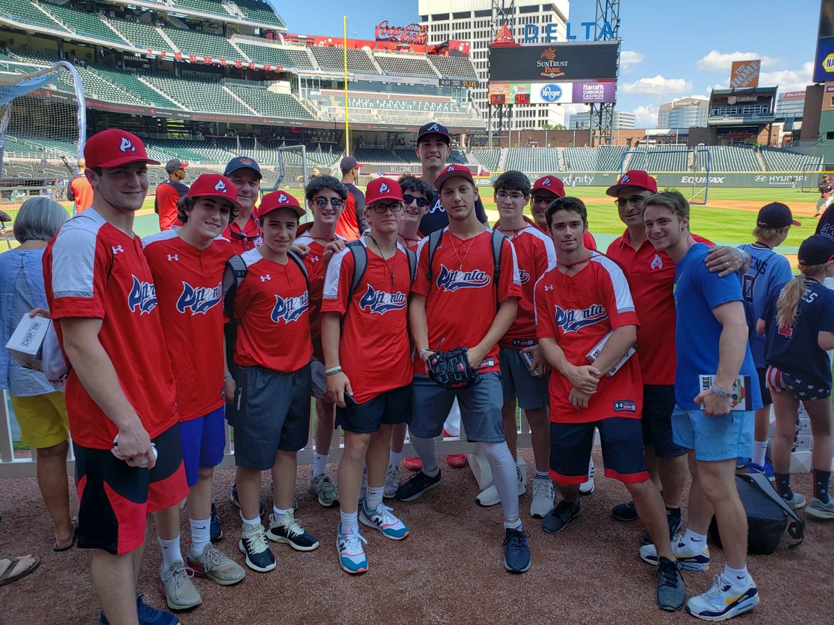 ATLMaccabi2019's tweet photo. Braves ⚾️ night out for Team 
Atl🔥nta &amp; @MaxFried32 ! #atlmaccabi2019 #wearejccmaccabi https://t.co/QyHLzWFQJy