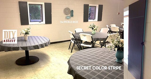 (1/3) I thought indoor shutters were a terrible idea until after being #commissioned for this job.  The restaurant I went to that night had indoor shutters. SO, I went to a construction site for #junk #wood and #upcycled it to make what you see here. #su… bit.ly/2y5tQL5