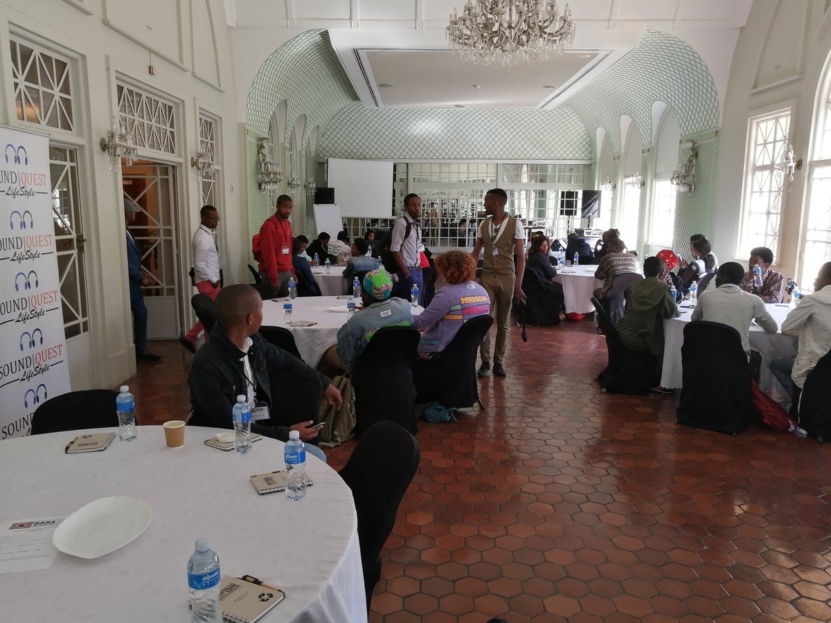 BearberrySoc's tweet photo. We here | #BizArt_ZA
#BasaScaleUp #RMB https://t.co/FCHkb506QU
